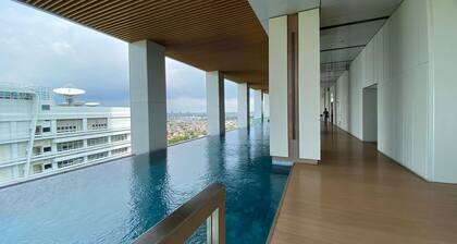 Warm And Well Designed 1Br At The Smith Alam Sutera Apartment