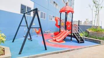 Area giochi per bambini (all'aperto)