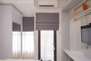 1 bedroom - Modern Look Studio Apartment At Transpark Bintaro (South Tangerang)