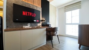 Standard Apartment | 1 bedroom - Stunning And Spacious 1Br Apartment At Tokyo Riverside (Teluknaga)