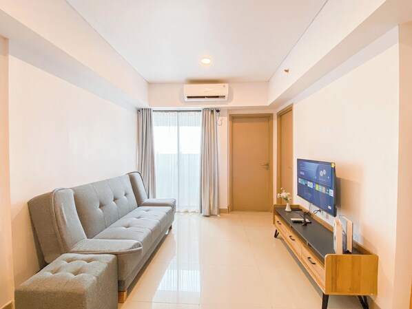 Standard Apartment | 2 bedrooms - Comfort And Simply Look 2Br At Meikarta Apartment (Cikarang)