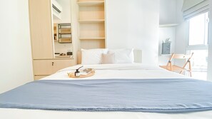1 bedroom - Cozy And Homey Studio At Apartment Tokyo Riverside Pik 2 (Teluknaga)