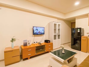 2 bedrooms - Comfort Living 2Br At Meikarta Apartment (Cikarang)