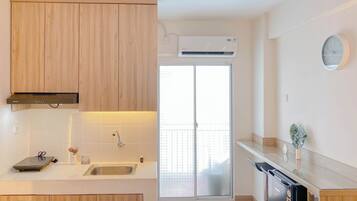 Standard Apartment | Private kitchen