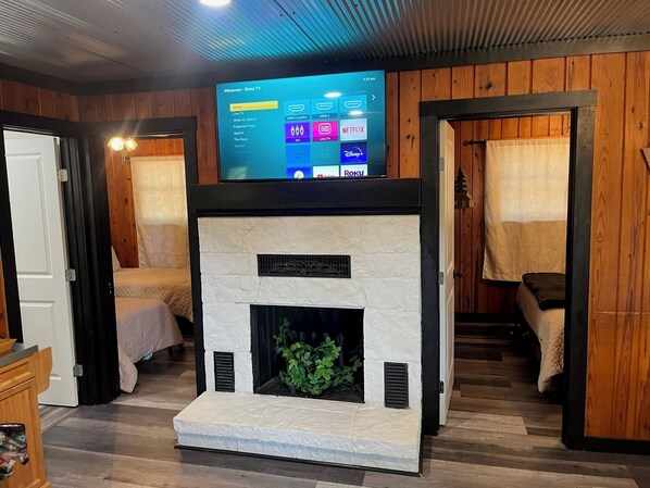 2 bedrooms, bed sheets