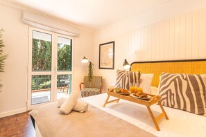 Apartment | 3 bedrooms, desk