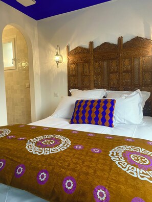 2 quartos, ferros/tábuas de passar roupa, Wi-Fi, roupa de cama