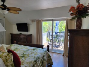 3 室のベッドルーム、アイロン / アイロン台、WiFi (無料)、ベッドシーツ