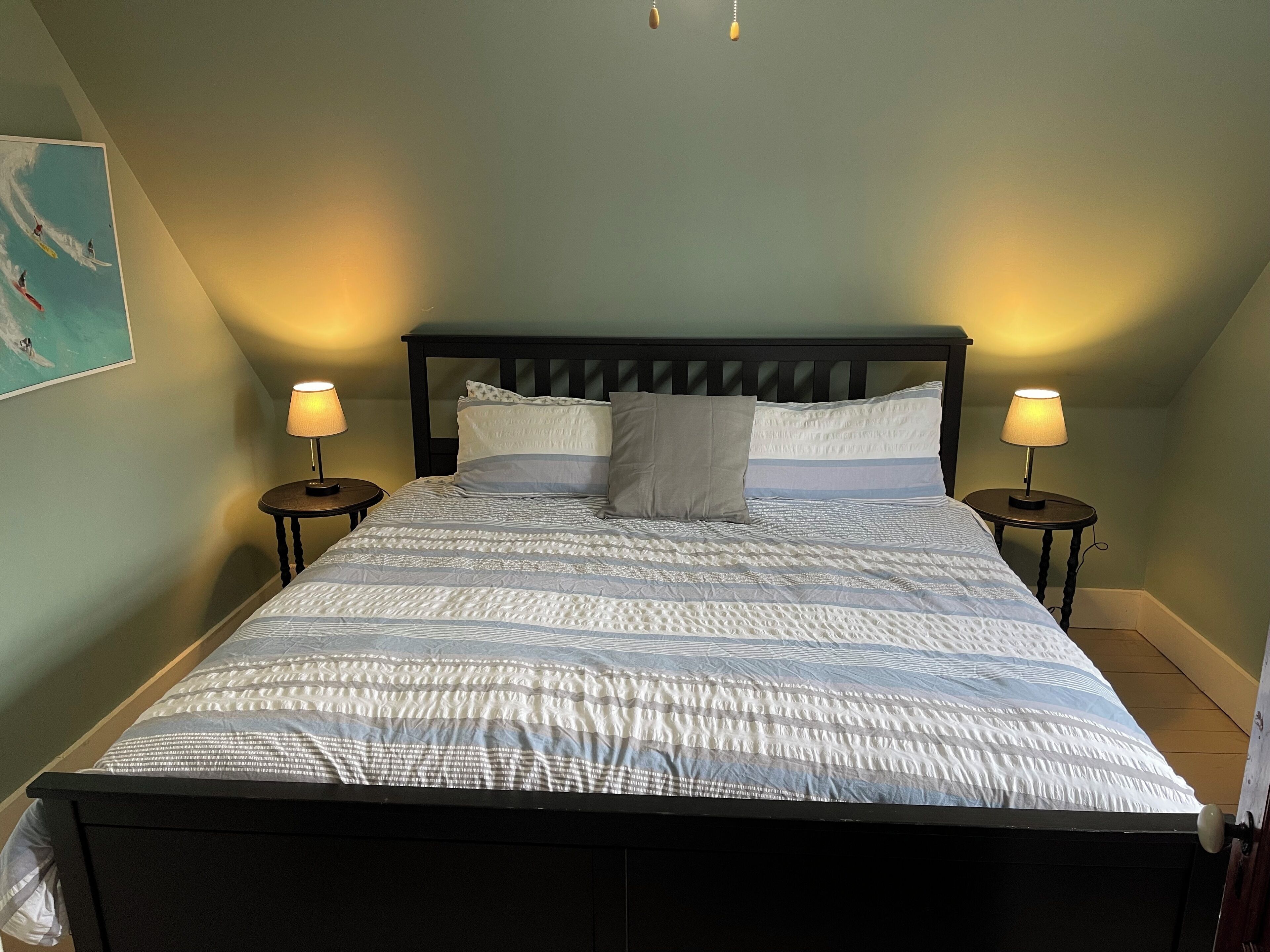 3 soverom, strykejern/-brett, wi-fi og sengetøy