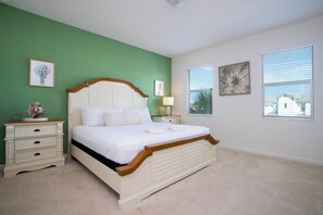 8 bedrooms, iron/ironing board, travel cot, free WiFi - Amazing 8BR Family Villa at Veranda Palms ● Private Pool/BBQ/More! (Kissimmee)