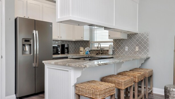 Private kitchen - Ellen's Castle (Port St. Joe)