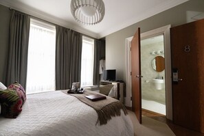 Basic Double Room | Free WiFi