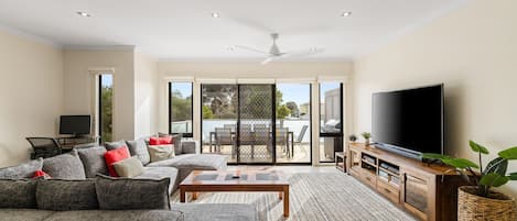 TV, DVD player, table tennis, books