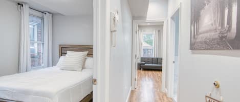 2 dormitorios, tabla de planchar con plancha, Internet y ropa de cama