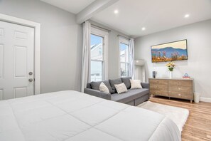 2 Schlafzimmer, Bügeleisen/Bügelbrett, Internetzugang, Bettwäsche