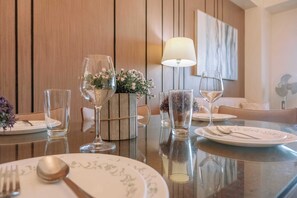 Dining - Elegant Living in the City (Iloilo City)