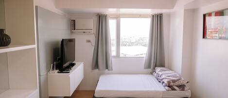 1 quarto, ferros/tábuas de passar roupa, Wi-Fi, roupa de cama