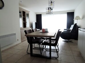 Apartment | Dining - Apartment Near Epernayplein, Family-friendly Stay (Middelkerke)