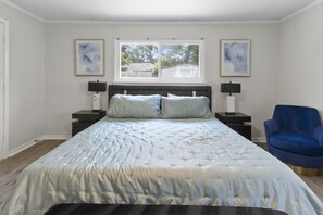 3 bedrooms, WiFi, bed sheets