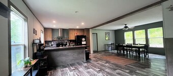 The Green House / Red River Gorge / WiFi / Private / Cliff Views / Peaceful