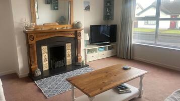 TV connectée, cheminée