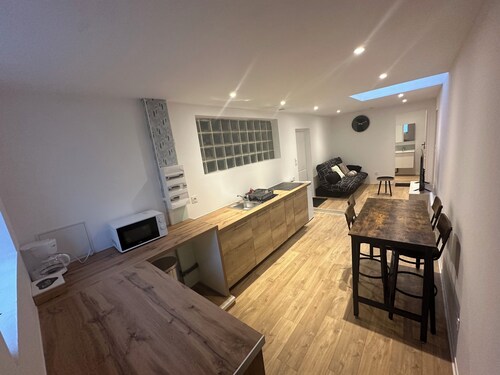 Accommodation for 2 to 5 people