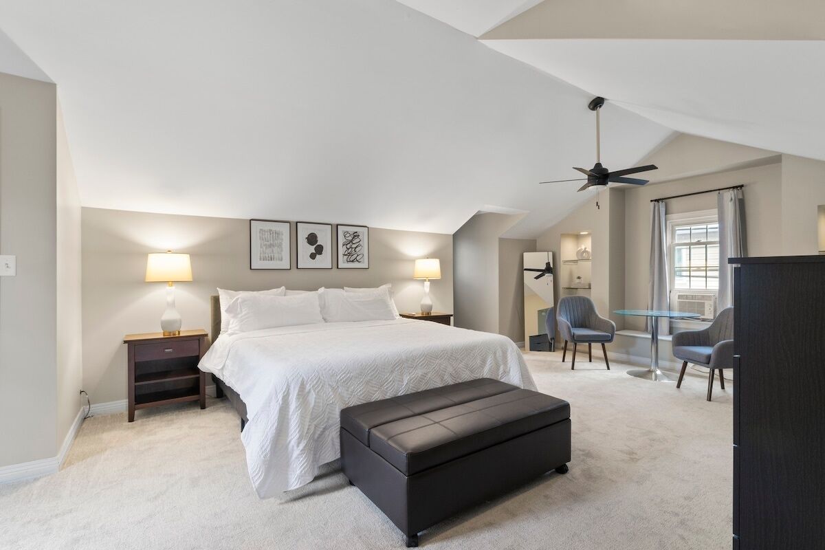 4 chambres, fer et planche à repasser, accès Internet, draps fournis