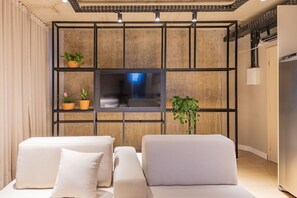 Design Apartment | Living area | Flat-screen TV - Moinho Moradia (Juiz de Fora)