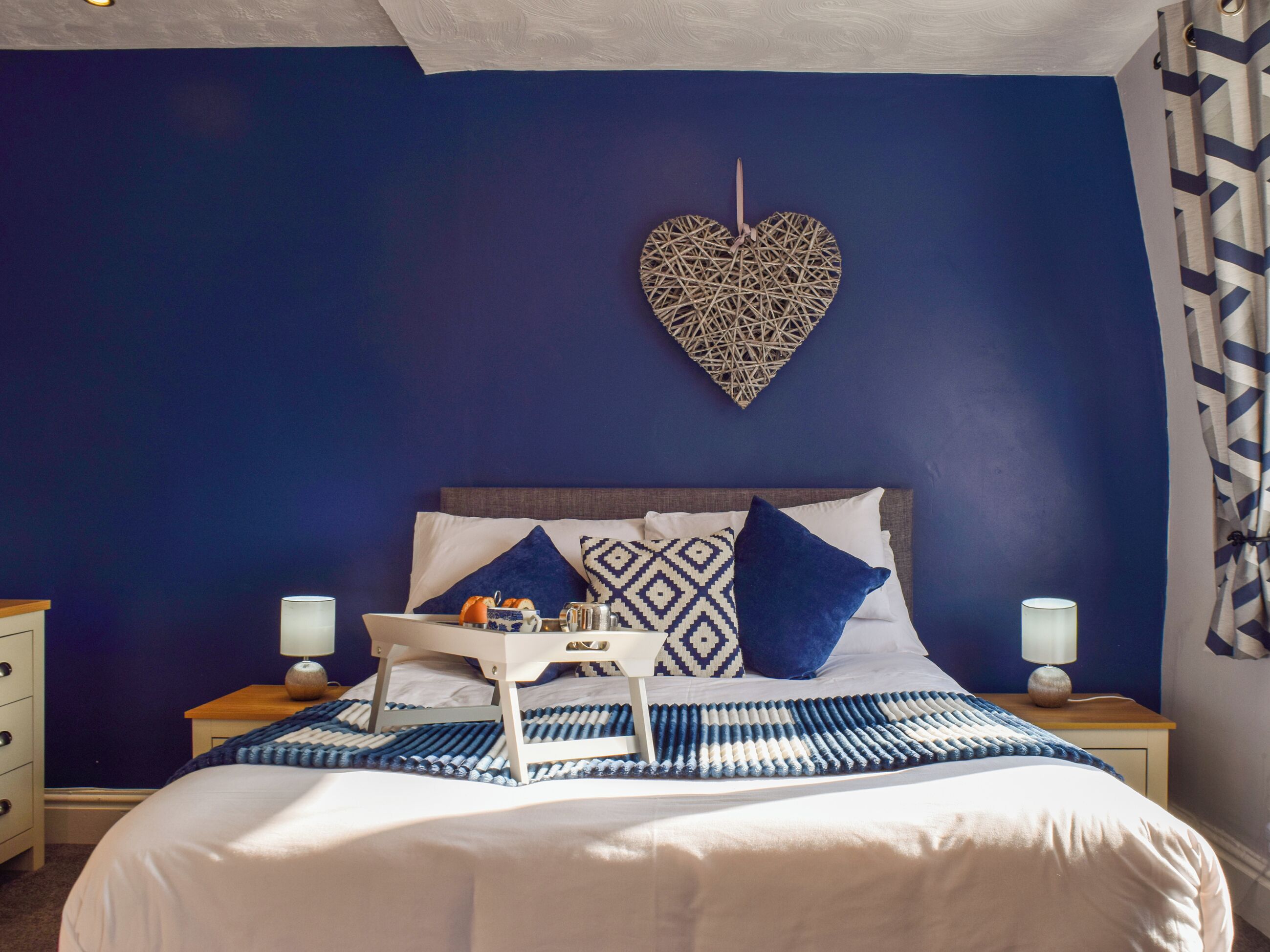 7 bedrooms, free WiFi, bed sheets