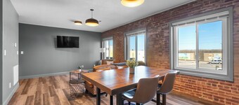 Downtown Cape 2 Bdrm/2 Bath Apt, Cozy & Walkable