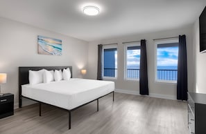 Condo, 3 Bedrooms, Oceanfront
