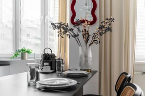 Dining - Warsaw - Workspace & Park nearby - by Rentujemy (Warszawa)