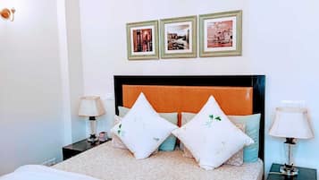 3 bedrooms, iron/ironing board, travel crib, WiFi