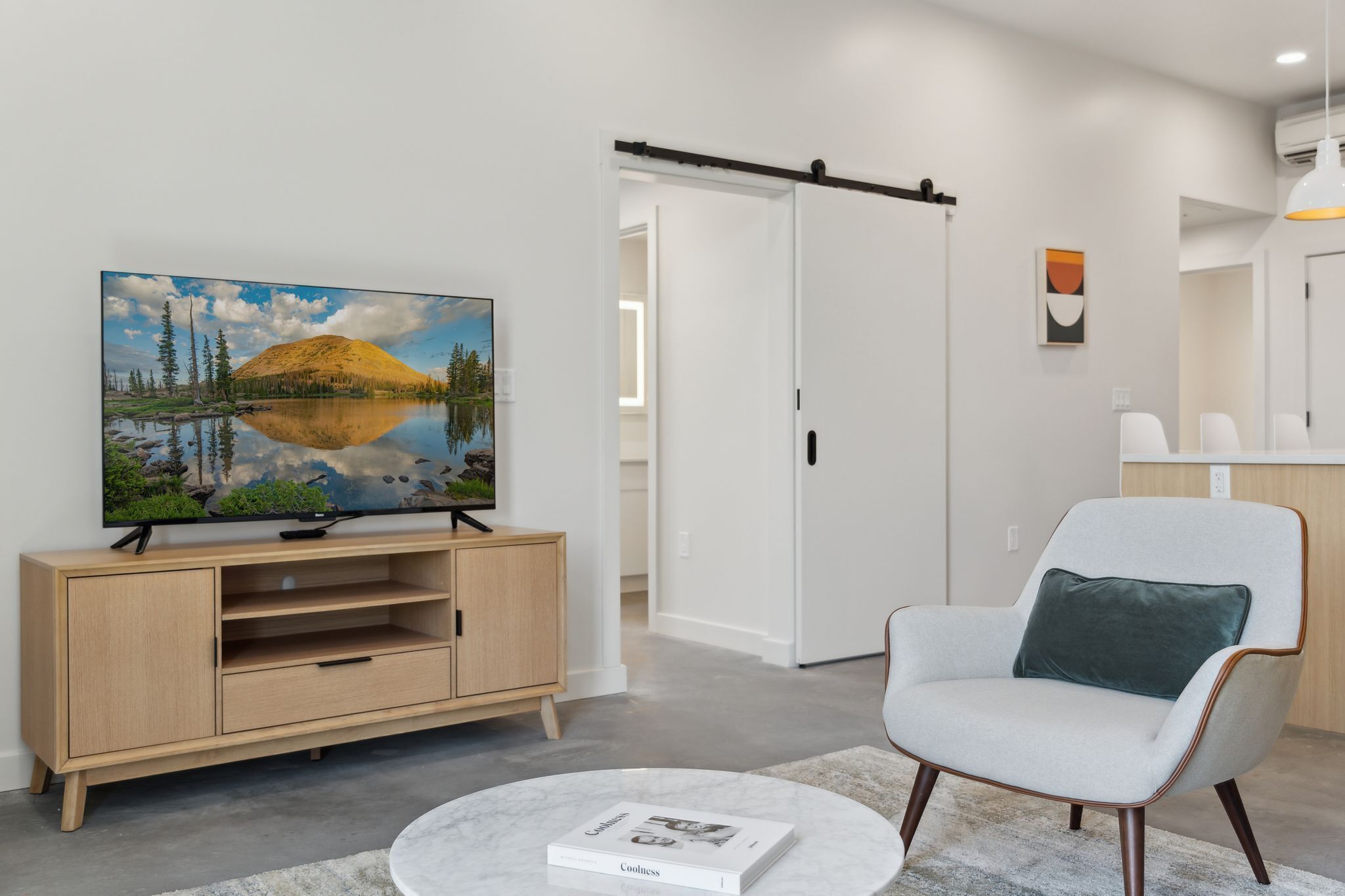 Smart TV 50-inch có truyền hình kỹ thuật số 