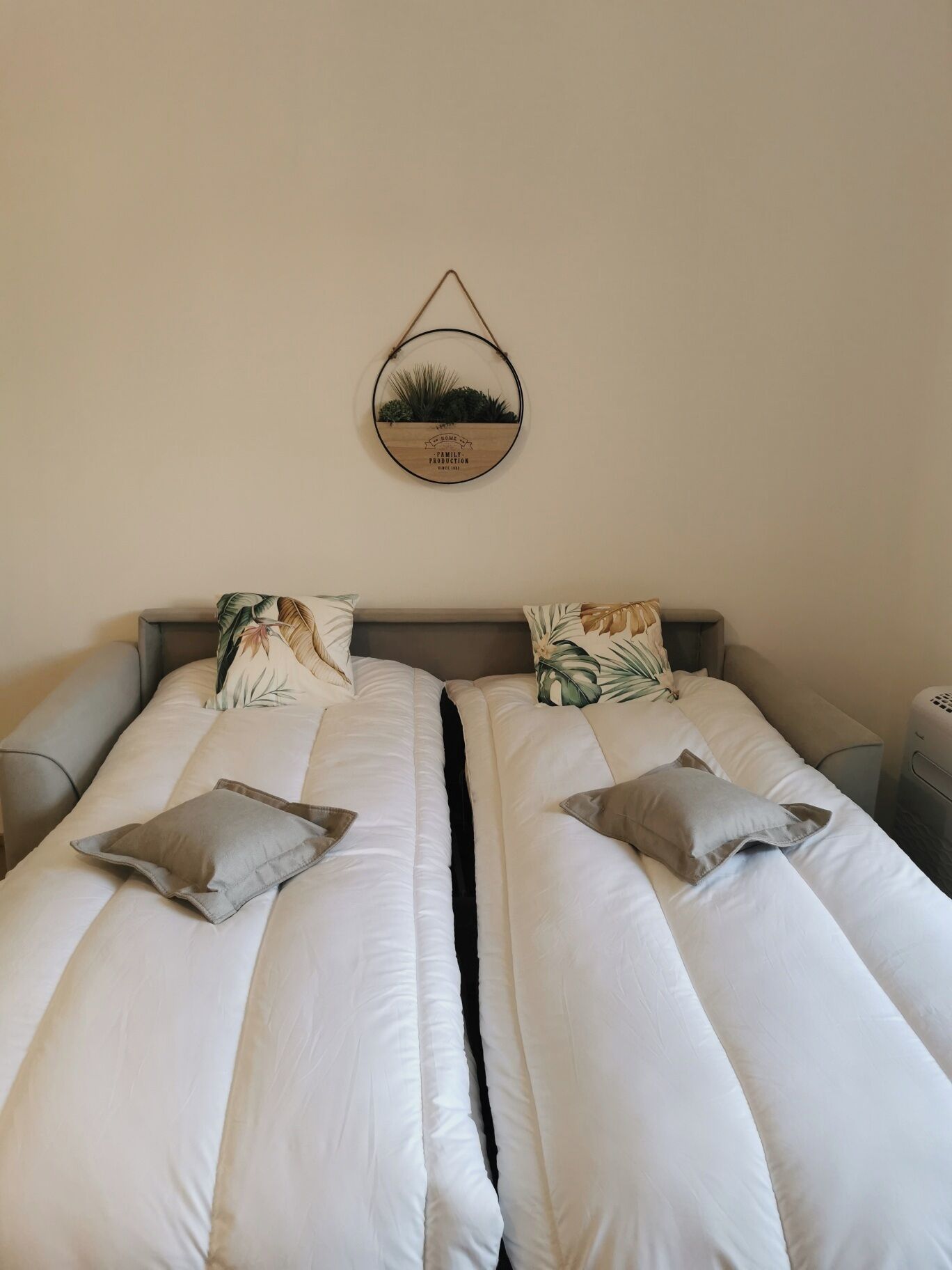 In-room safe, blackout curtains