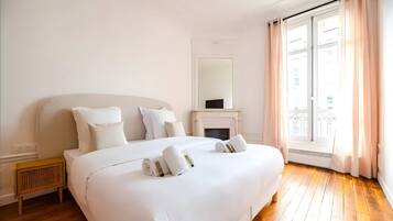 2 室のベッドルーム、アイロン / アイロン台、WiFi、ベッドシーツ