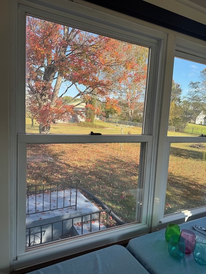 Cute Retro House in Knoxville Countryside