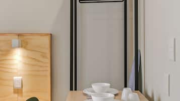 Suite Comfort, vistes al pati | 1 dormitori, planxa i posts de planxar i wifi gratuïta