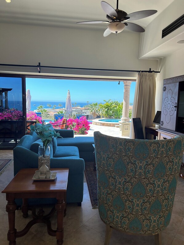 Living area - 3-BR Villa @ Hacienda Encantada Resort, Cabo San Lucas, Private pool ocean views (Cabo San Lucas)
