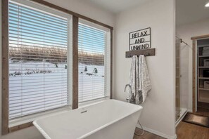 Shower, towels