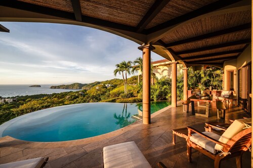 4-Bedroom Villa in Playas del Coco, Costa Rica