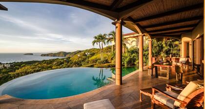 4-Bedroom Villa in Playas del Coco, Costa Rica