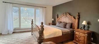 Full Family home on Vineyard Estate