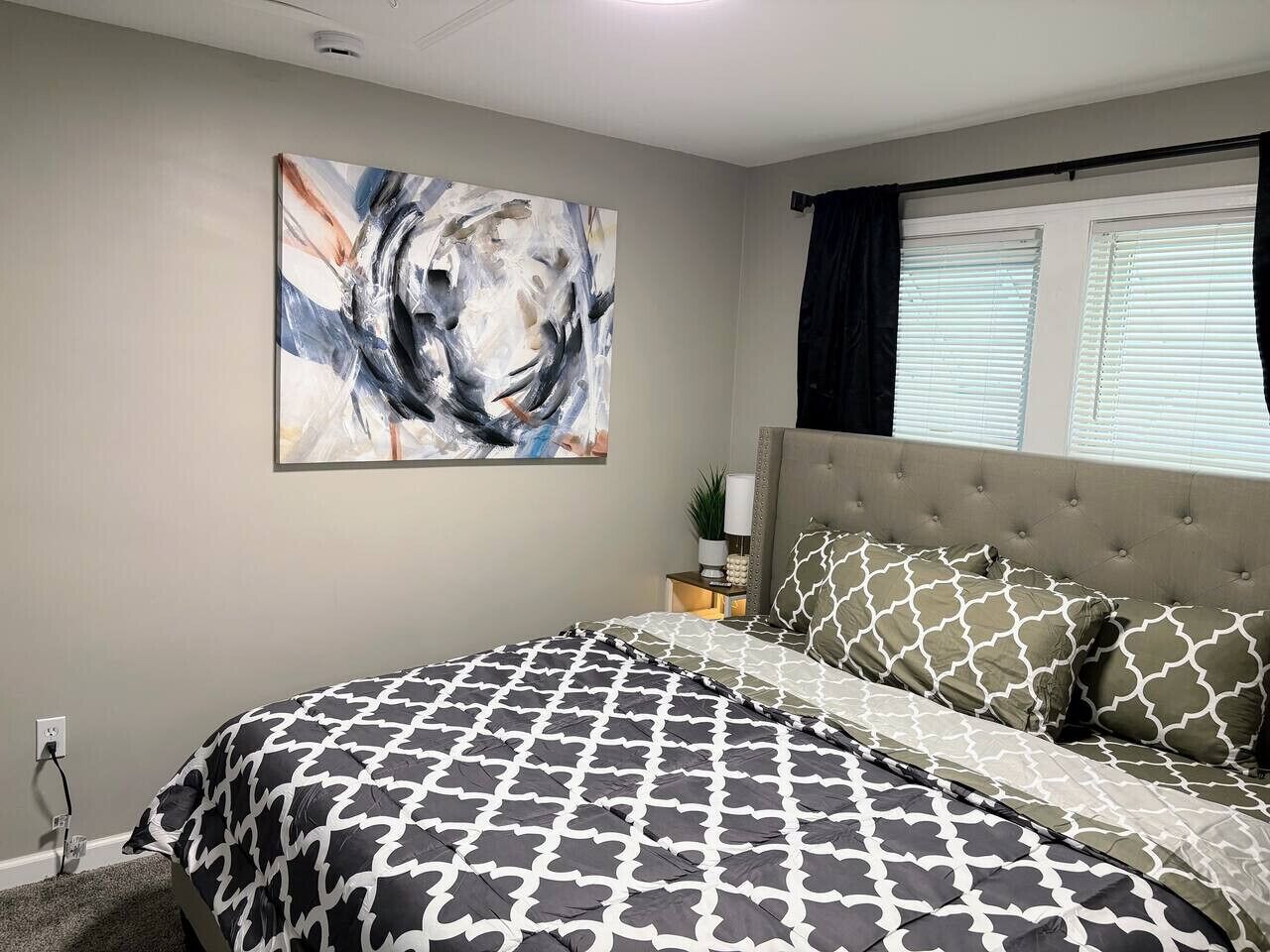 2 bedrooms, iron/ironing board, free WiFi, bed sheets