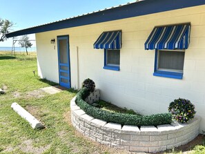 Property grounds - The Lakeside Studio 1 (Bluffton)