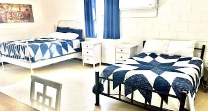 The Lakeside Studio 3