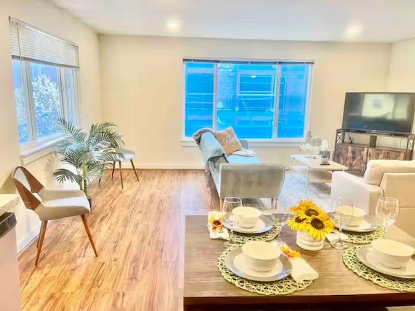 Luxury Suite | Living area