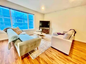 Luxury Suite | Living area