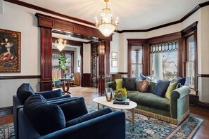 Smart-TV, videospill og stereoanlegg