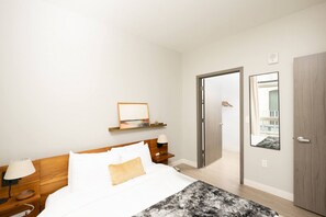 1 bedroom, desk, iron/ironing board, free WiFi